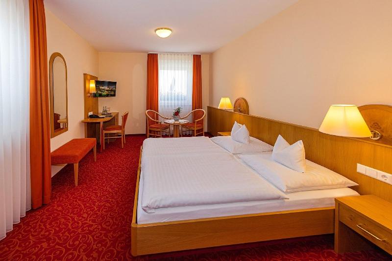 Gasthof Hotel Zum Ochsen image