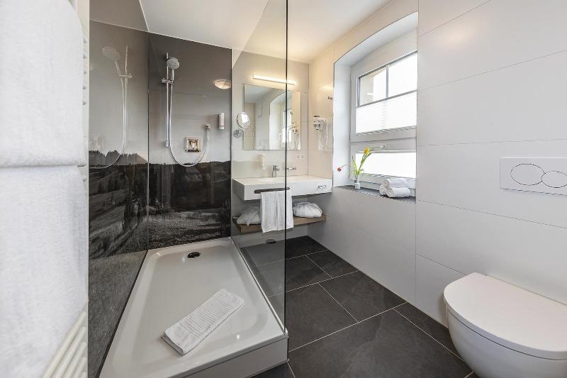 Gasthof Hotel Zum Ochsen image