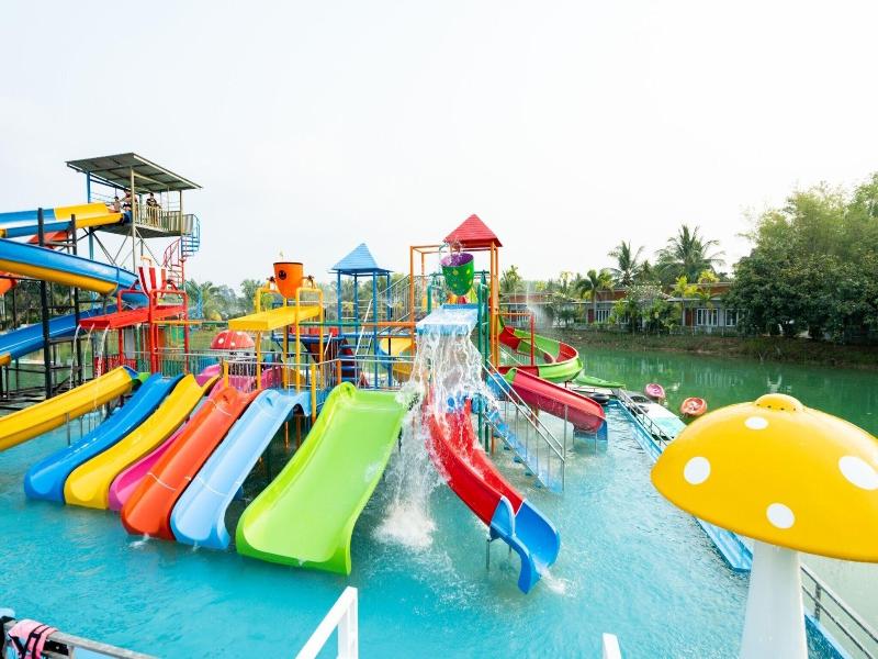 Lamphurai Riverside Resort And Spa image