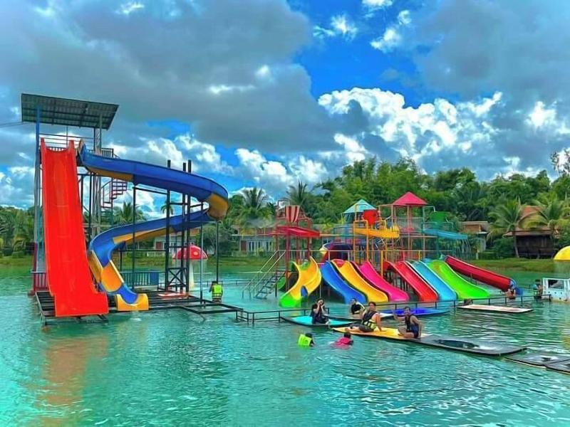 Lamphurai Riverside Resort And Spa image