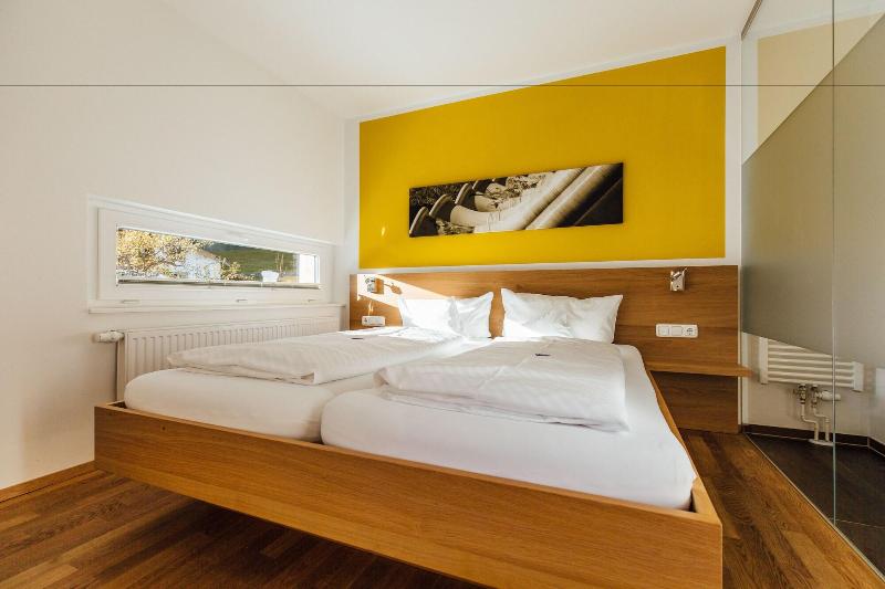 Genuss- & Aktivhotel Sonnenburg image