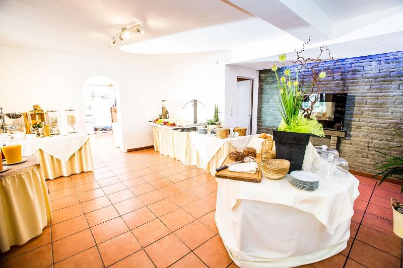 Landhotel Fernblick image