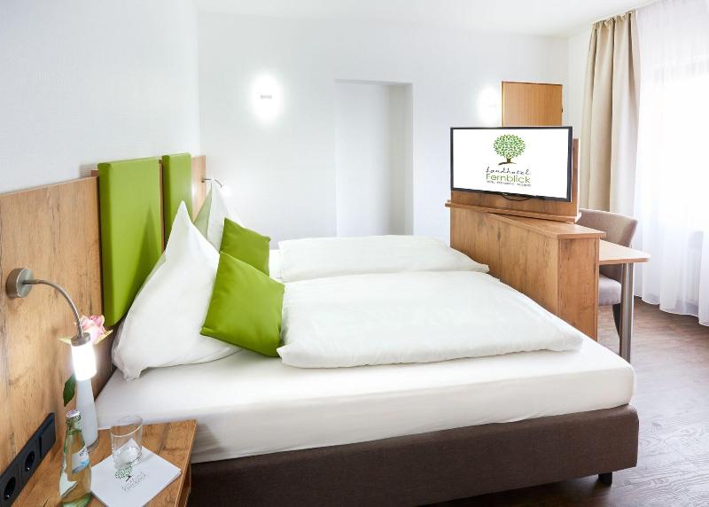 Landhotel Fernblick image
