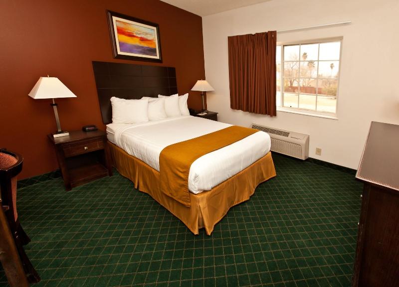 Landmark Inn Fort Irwin image 2