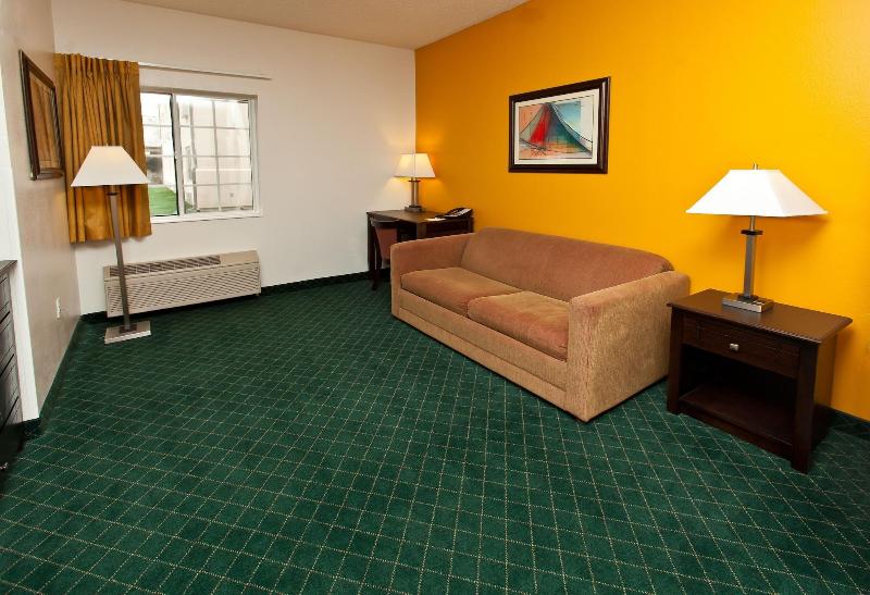 Landmark Inn Fort Irwin image 9