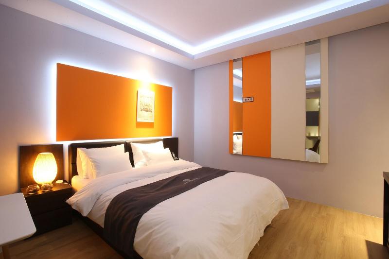 Gimpo Pentastar Hotel image
