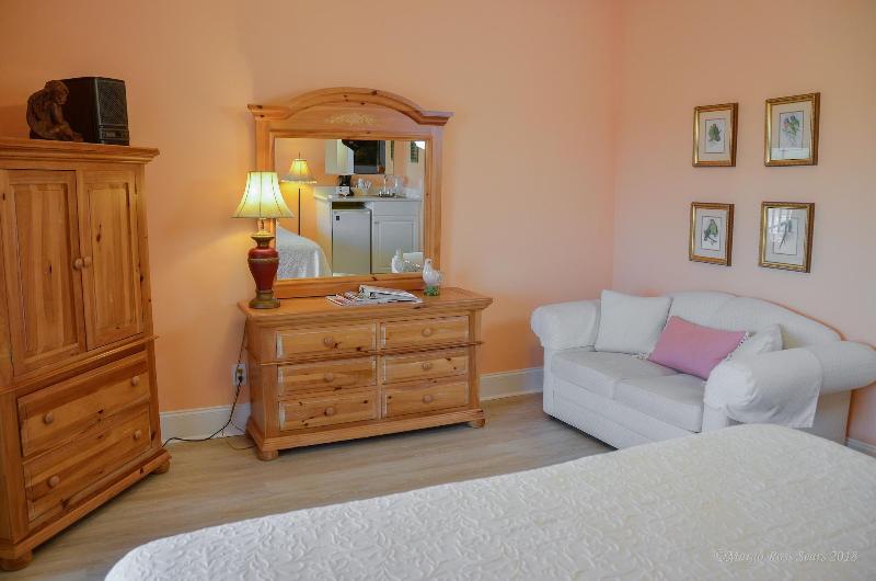 The Sunset Inn image