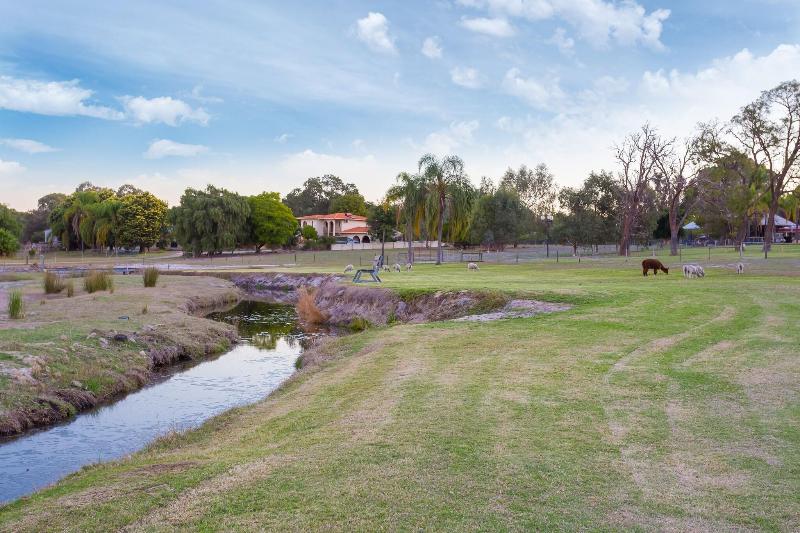The Swan Valley Retreat image