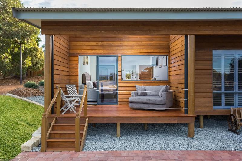 The Swan Valley Retreat image