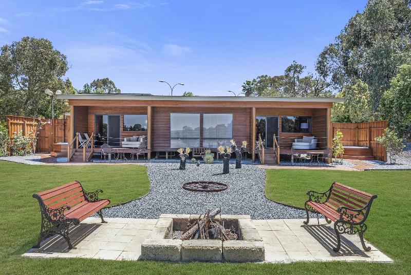 The Swan Valley Retreat image