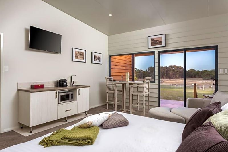 The Swan Valley Retreat image
