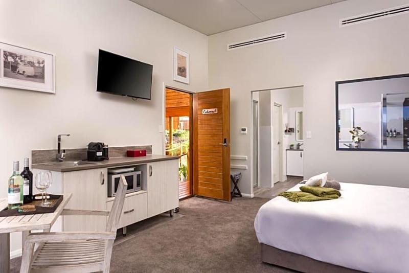 The Swan Valley Retreat image