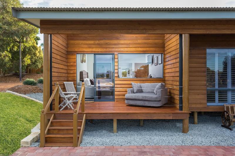The Swan Valley Retreat image