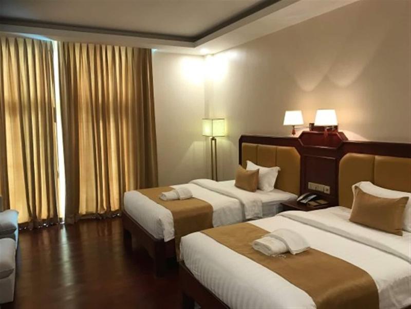Lbn Asian Hotel image 5