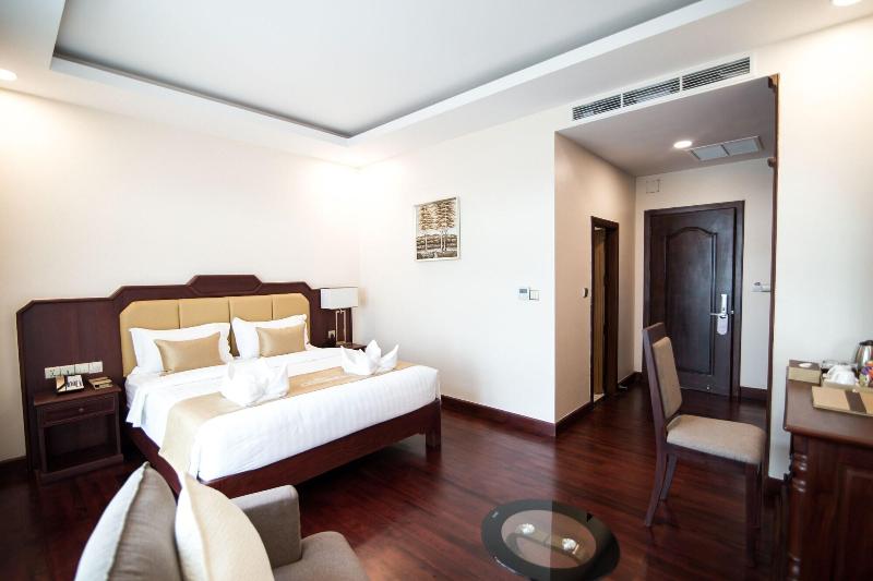 Lbn Asian Hotel image 3