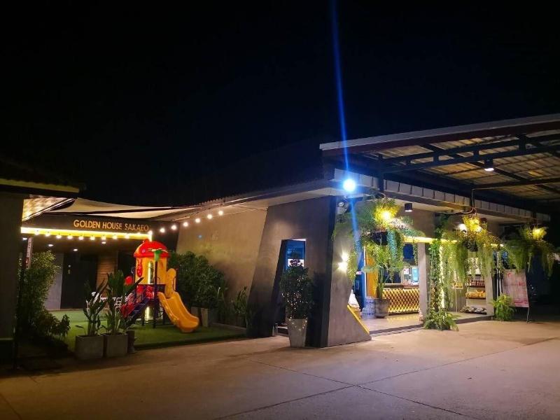 Golden House Hotel Sakaeo image
