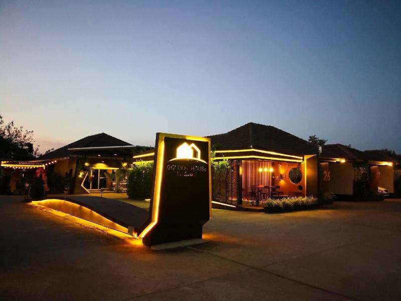 Golden House Hotel Sakaeo image