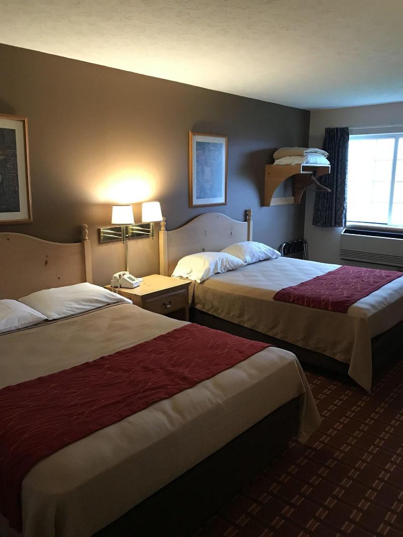 The Woodridge Inn image