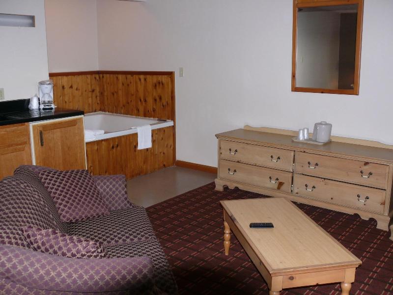 The Woodridge Inn image