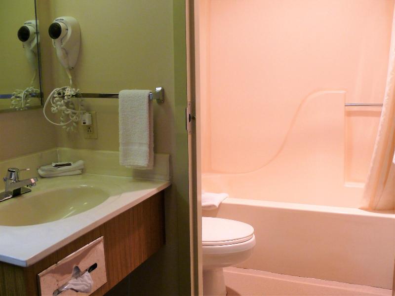 The Woodridge Inn image