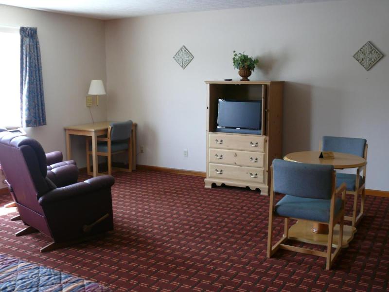 The Woodridge Inn image 9