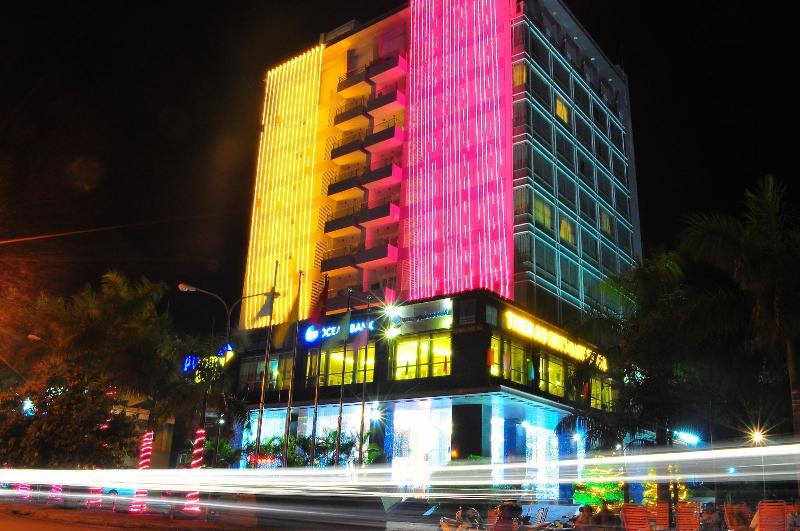 Thien An Riverside Hotel image
