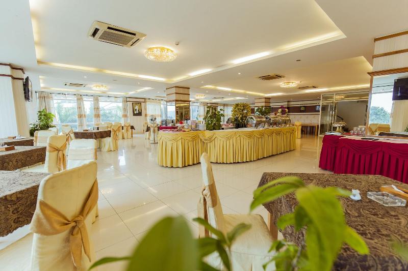 Thien An Riverside Hotel image