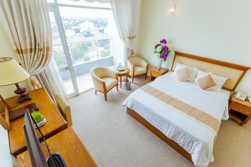Thien An Riverside Hotel image