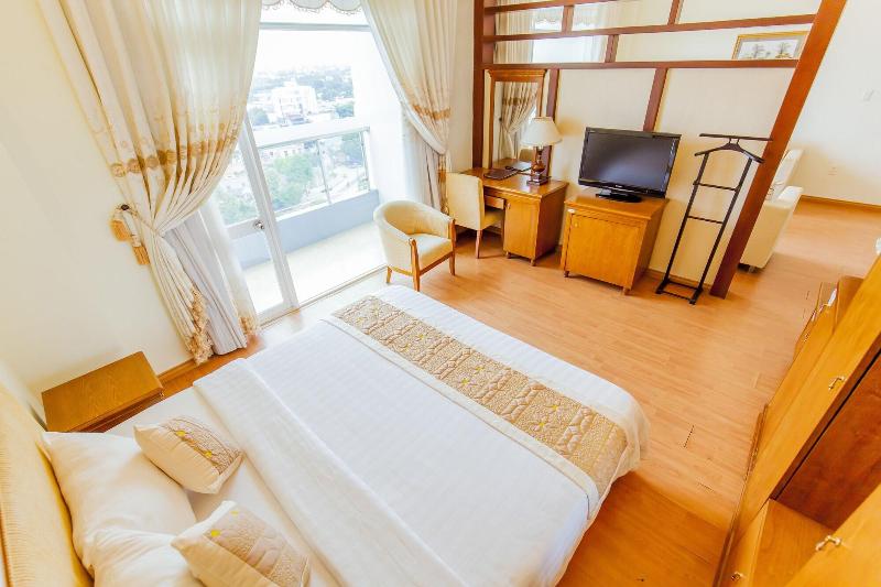 Thien An Riverside Hotel image