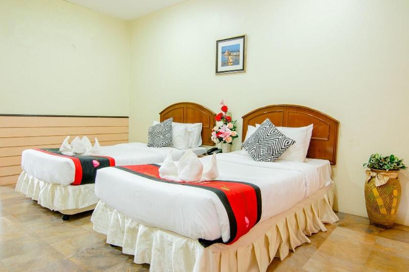 Goldenland Resort image