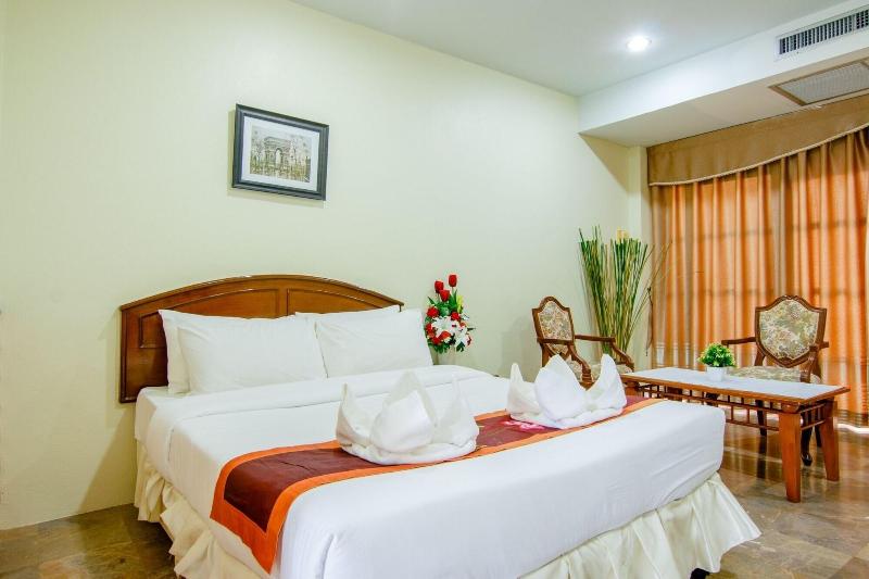 Goldenland Resort image