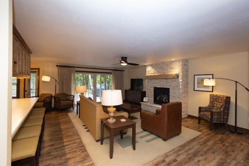 Gordon Lodge image