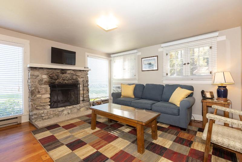 Gordon Lodge image