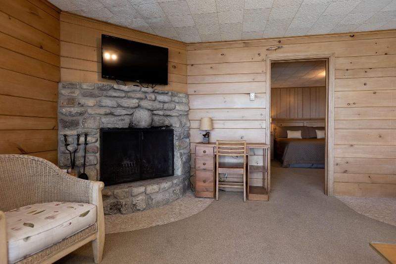 Gordon Lodge image