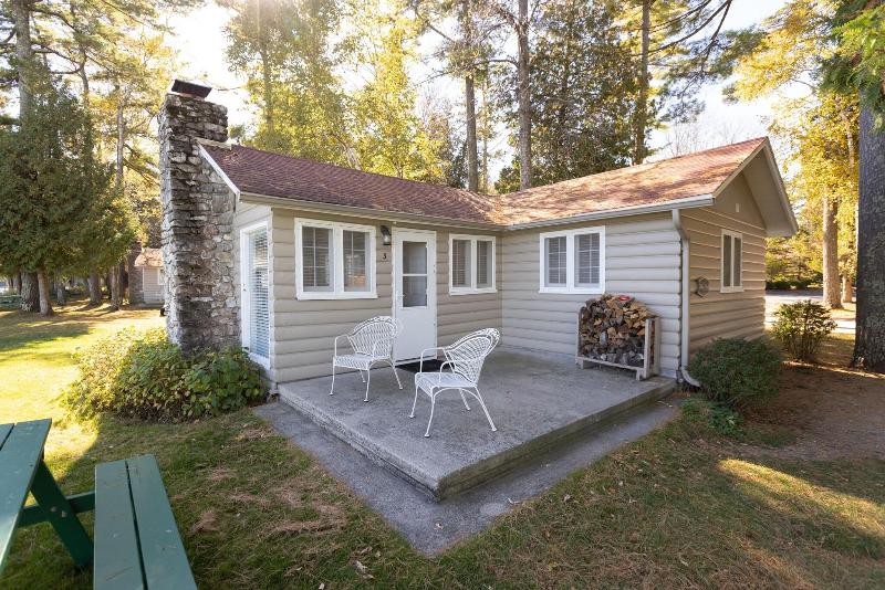 Gordon Lodge image