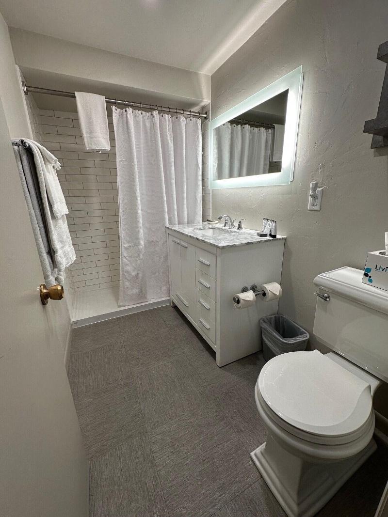 Gordon Lodge image