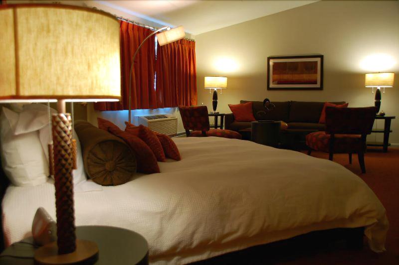 Gordon Lodge image