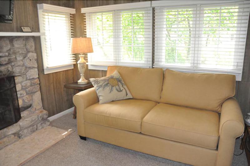 Gordon Lodge image