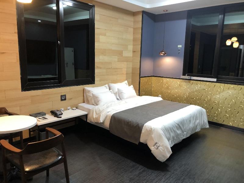 Legend Hotel image