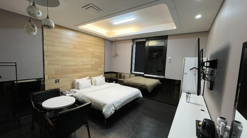 Legend Hotel image
