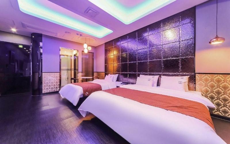 Legend Hotel image