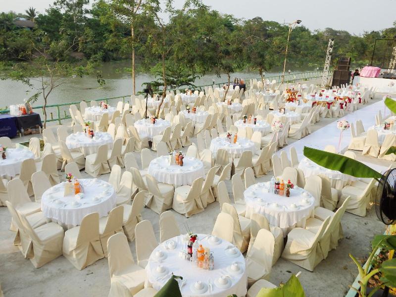 Toh Buk Seng Riverside