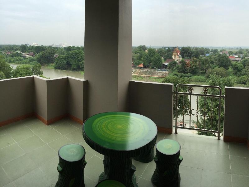 Toh Buk Seng Riverside