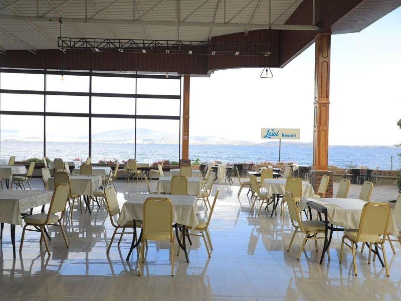 Lewi Resort And Spa