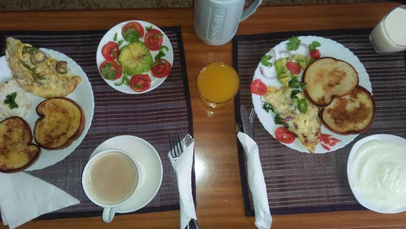 Lewisky Homestays And Tours image