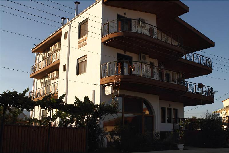 Limneo image