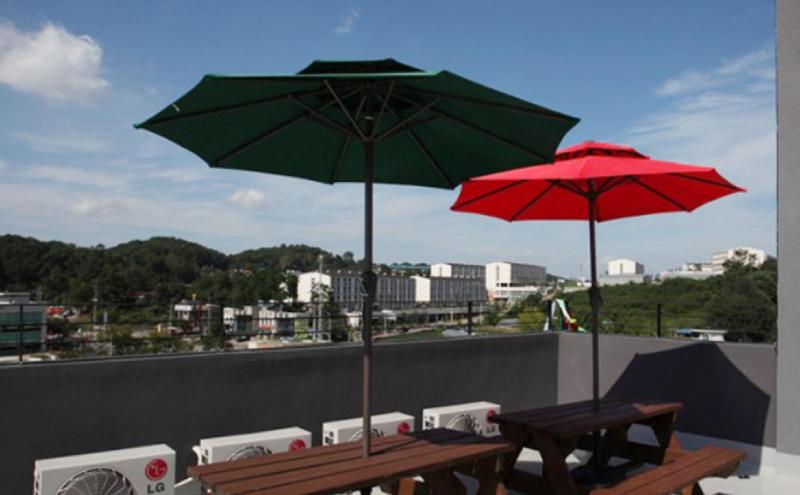 Line Plus Hotel