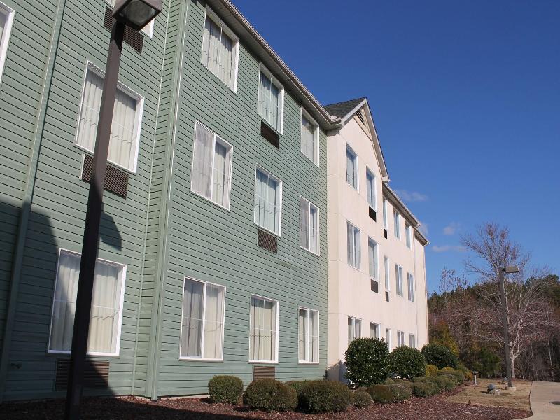 Greystone Inn And Suites image 9