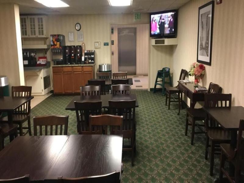 Greystone Inn And Suites image 3