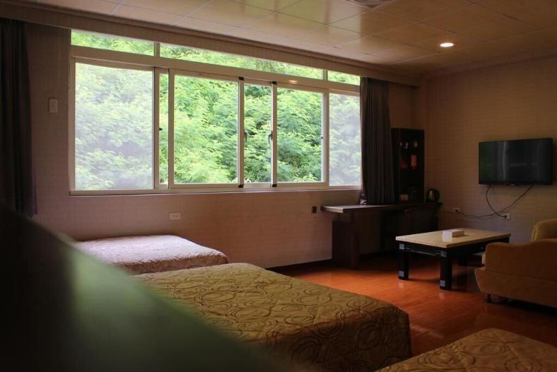 Travel Hero B&B image